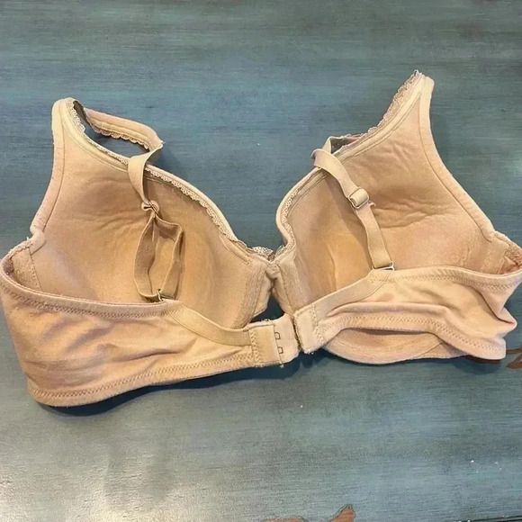 VICTORIA’S SECRET Lined Perfect Coverage Bra - Picture 4 of 6